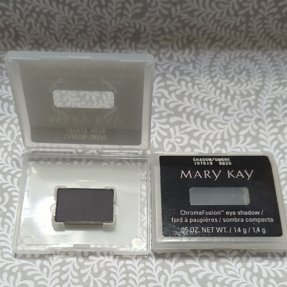 Mary Kay ChromaFusion Eye Shadow